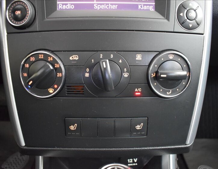 Mercedes-Benz Třídy B Hatchback 1,5 l 70 kw