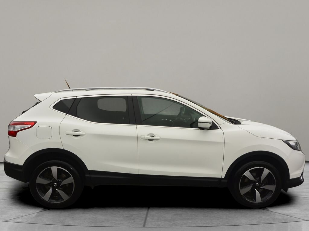 Nissan Qashqai SUV / Terénní 1,2 l 85 kw