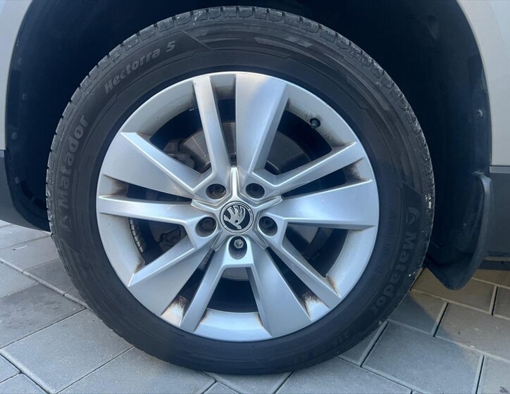 Škoda Karoq Kombi 1,5 l 110 kw