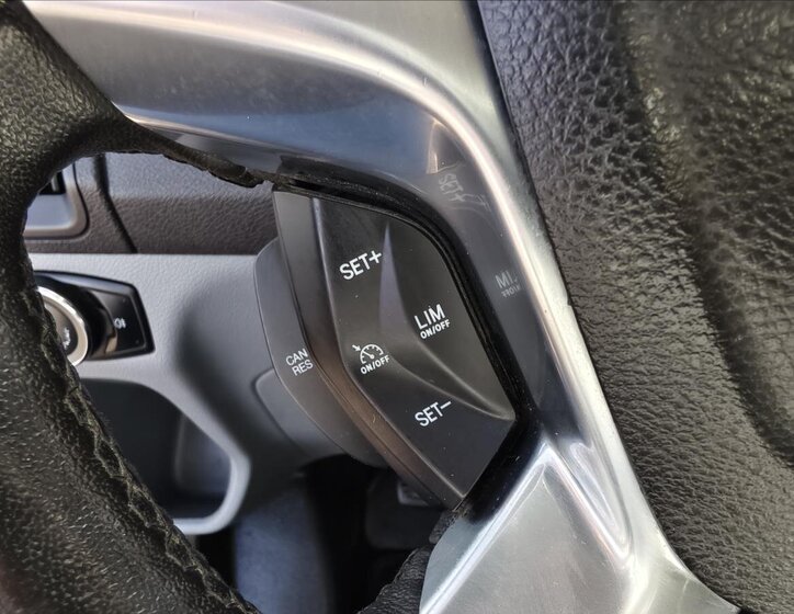 Ford Transit VAN-Minibus 2,0 l 96 kw