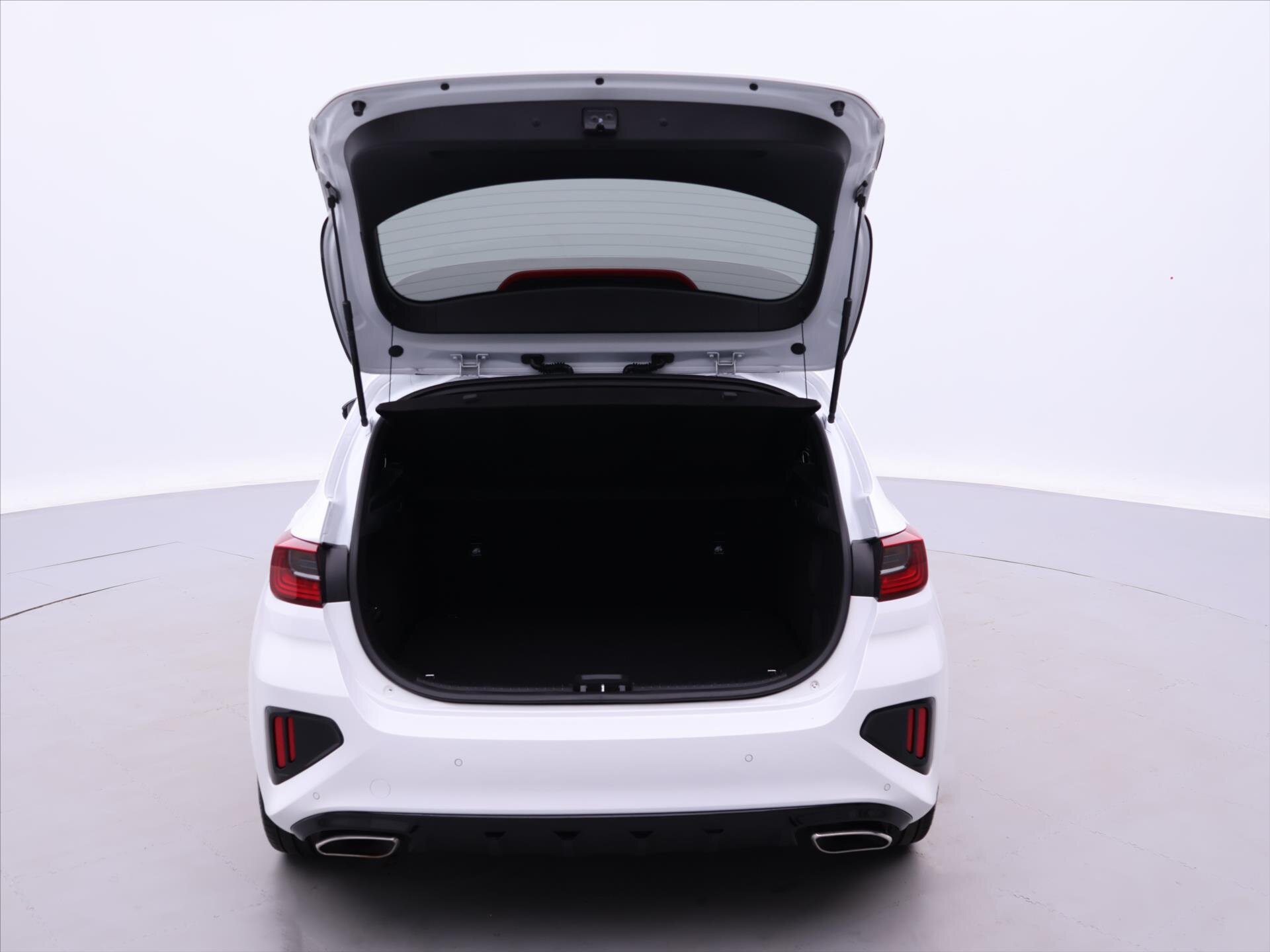 KIA Ceed Hatchback 1,6 l 150 kw