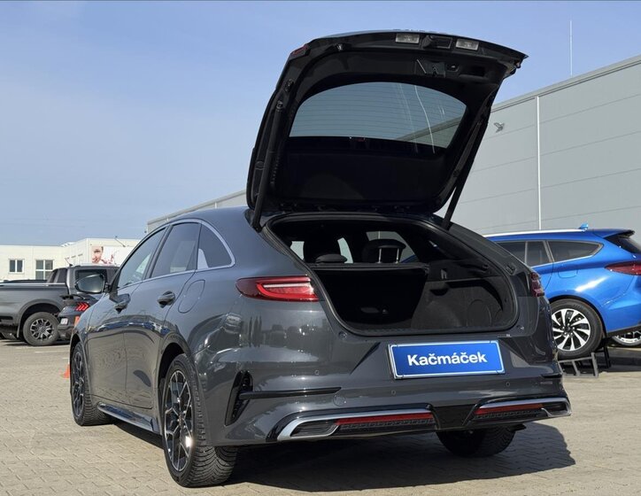 KIA ProCeed Hatchback 1,5 l 117 kw