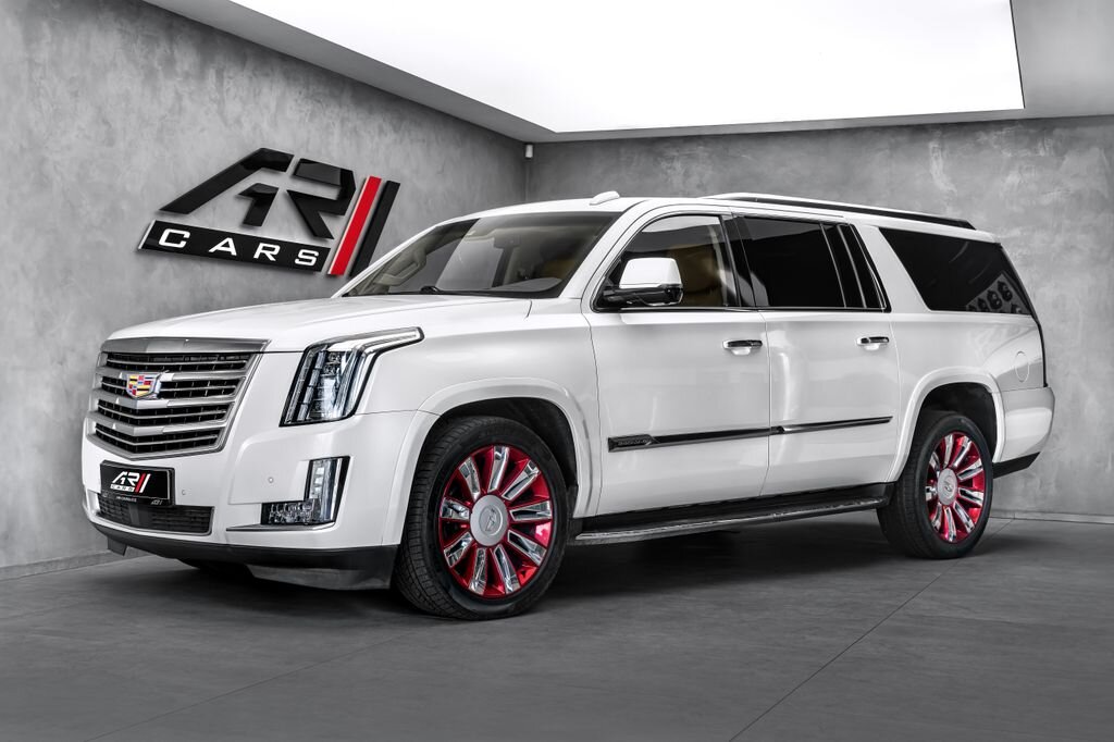 Cadillac Escalade SUV / Terénní 6,2 l 313 kw