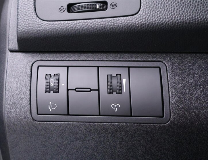 Hyundai ix20 MPV 1,4 l 66 kw