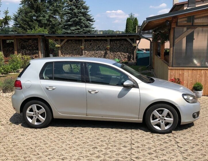 Volkswagen Golf Hatchback 0,0 81 kw
