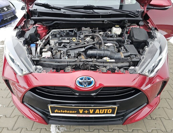 Toyota Yaris 38