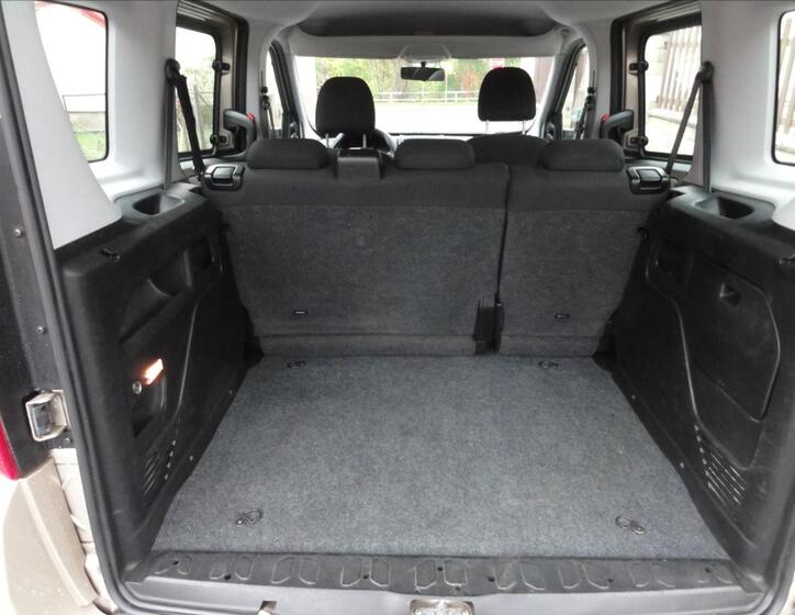 Opel Combo 5
