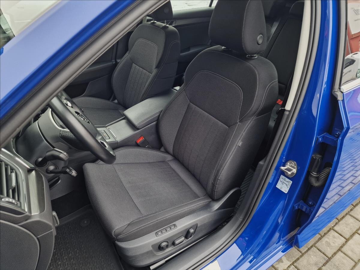 Škoda Superb Kombi 1,5 l 110 kw