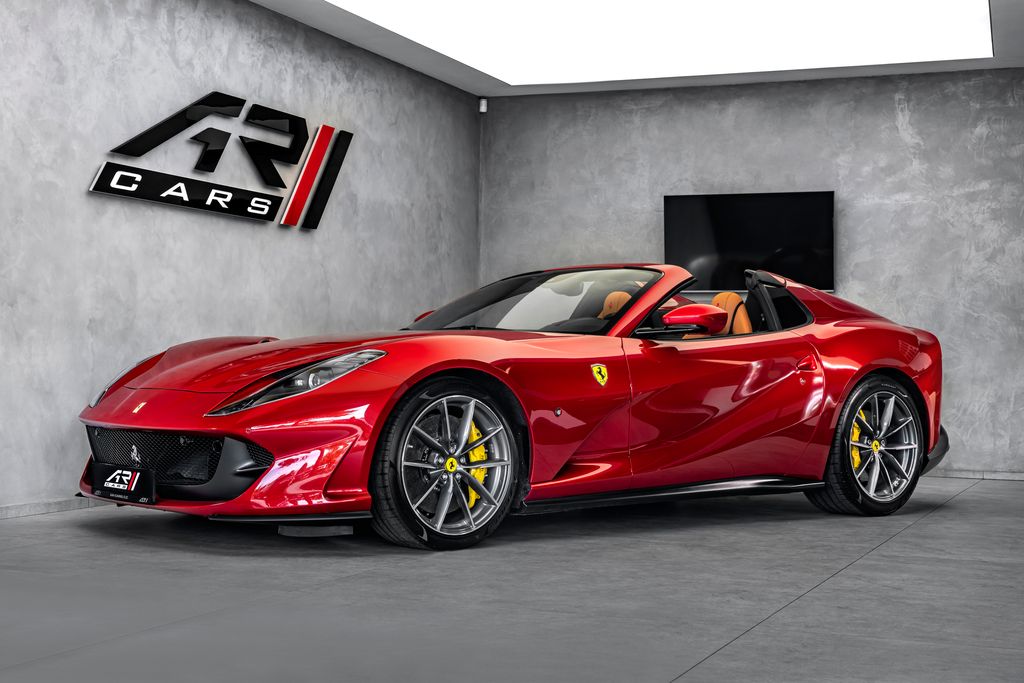 Ferrari 812