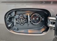 Mitsubishi Outlander 25