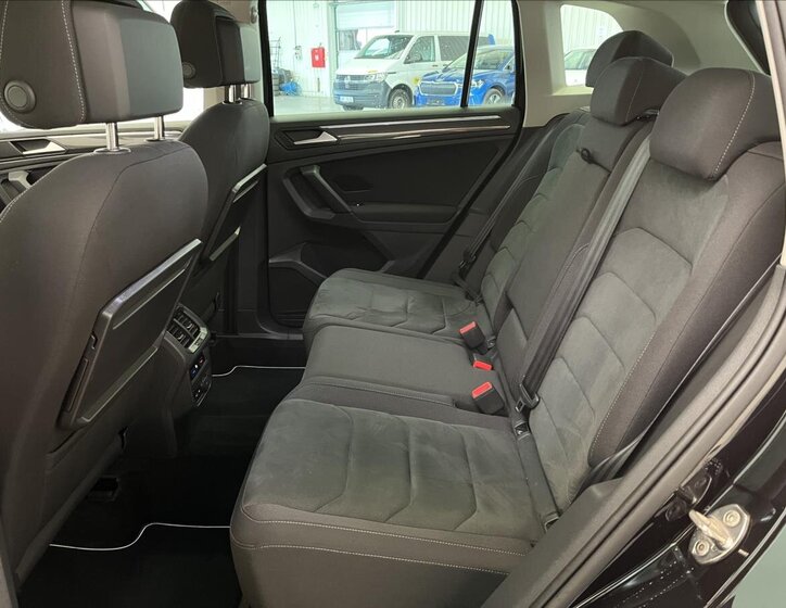 Volkswagen Tiguan SUV / Terénní 2,0 l 110 kw