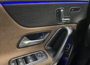 Mercedes-Benz CLA 12