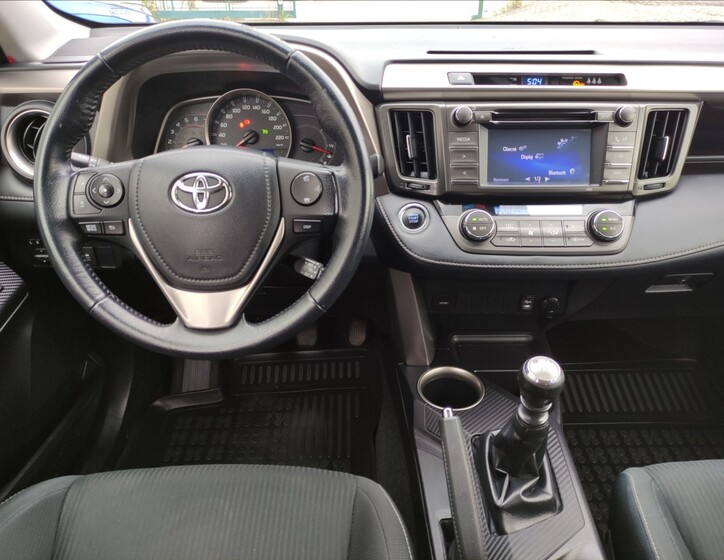Toyota RAV4 7