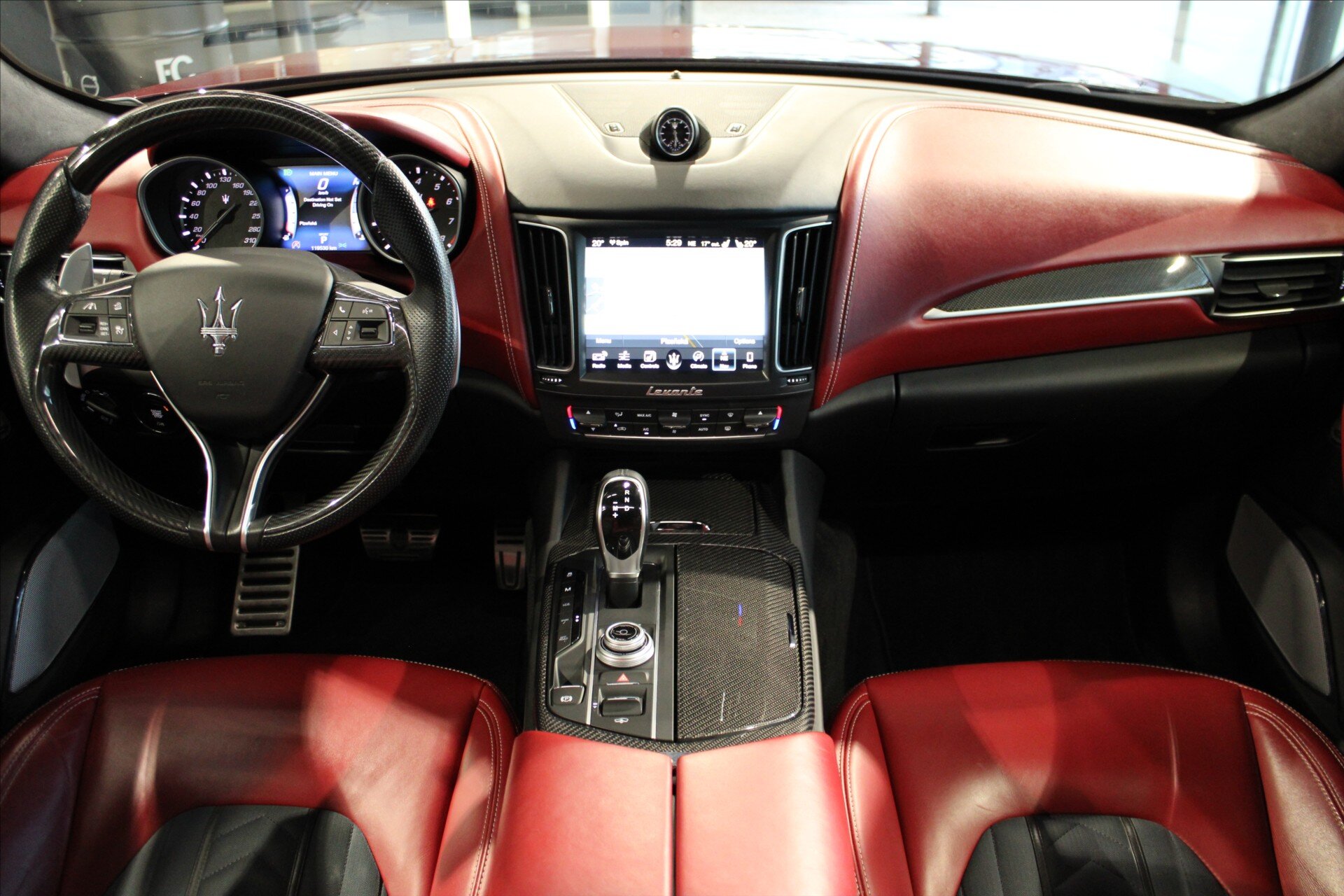 Maserati Levante SUV / Terénní 3,0 l 316 kw