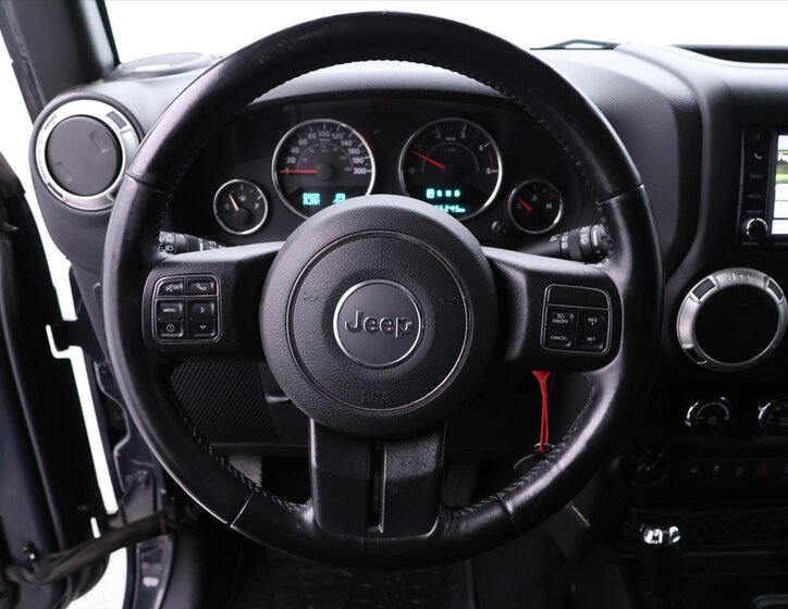 Jeep Wrangler SUV / Terénní 2,8 l 147 kw