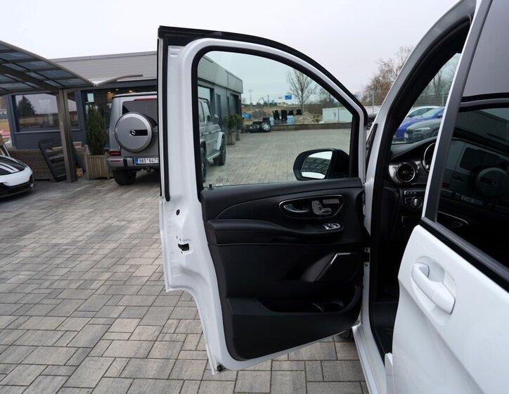 Mercedes-Benz Třídy V MPV 2,0 l 174 kw