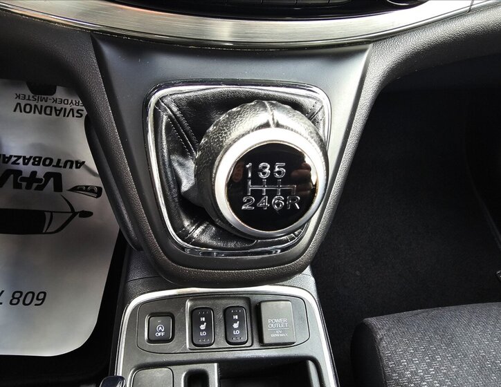 Honda CR-V Kombi 2,0 l 114 kw