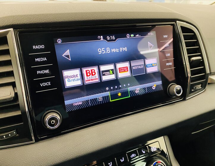 Škoda Karoq SUV / Terénní 1,5 l 110 kw