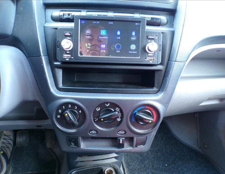 KIA Picanto Kombi 1,1 l 48 kw