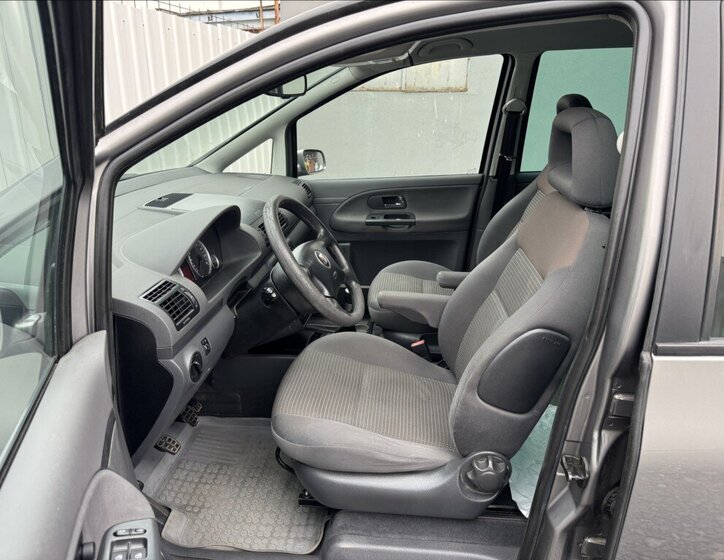 Seat Alhambra Kombi 1,9 l 85 kw