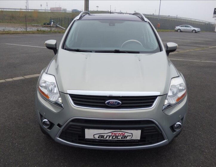 Ford Kuga 8