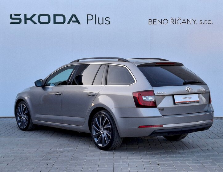 Škoda Octavia Kombi 2,0 l 110 kw