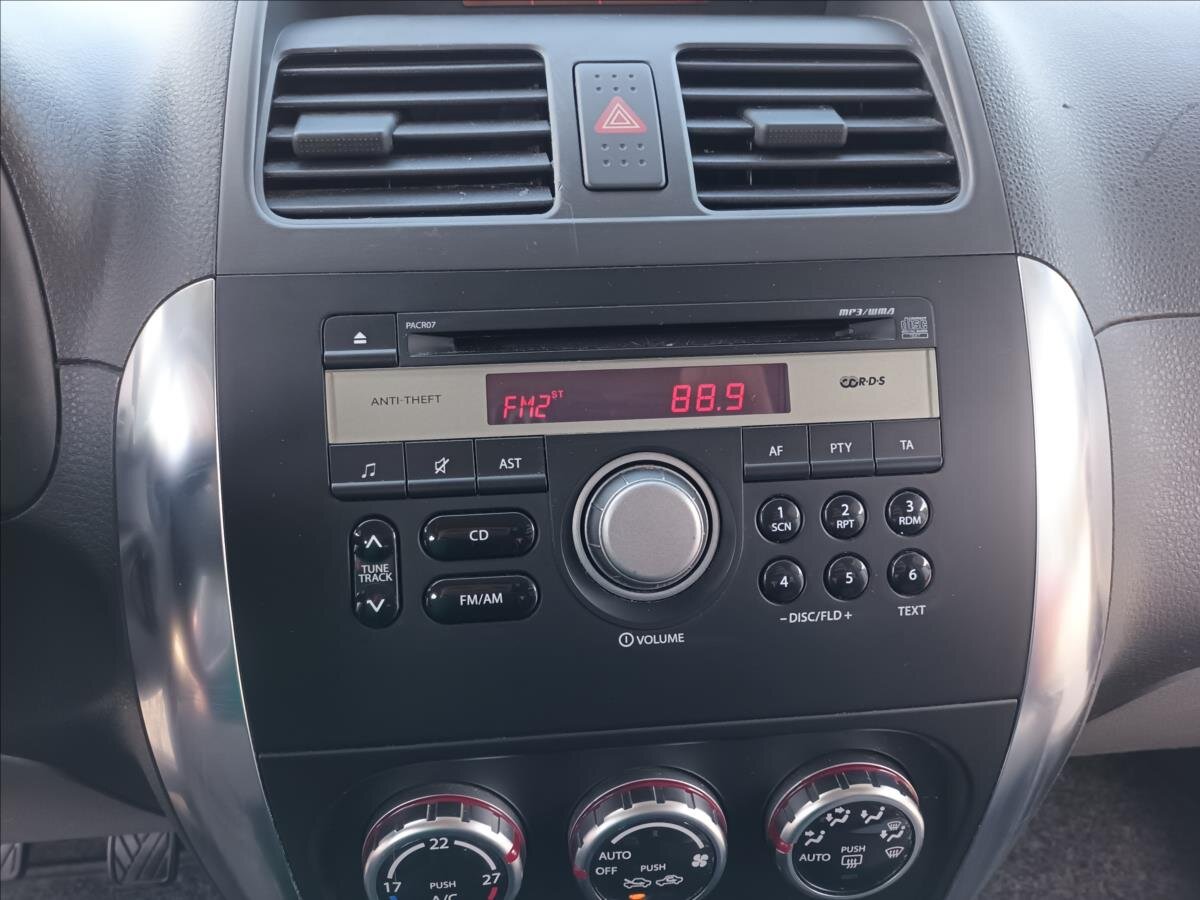 Suzuki SX4 Hatchback 1,6 l 79 kw