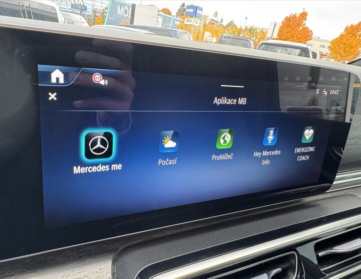 Mercedes-Benz Třídy V 12