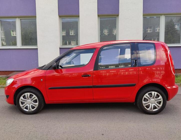 Škoda Roomster 2