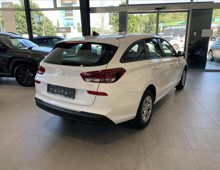 Hyundai i30 5