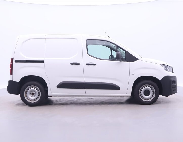 Peugeot Partner Ostatní 1,2 l 81 kw