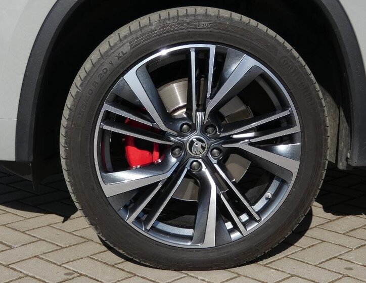 Škoda Kodiaq SUV / Terénní 2,0 l 180 kw