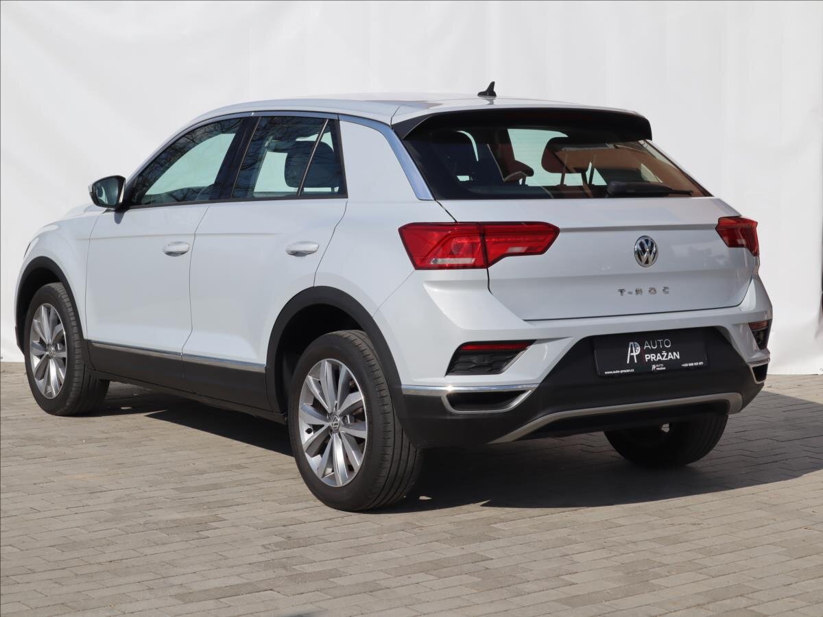 Volkswagen T-Roc CUV / Crossover 1,6 l 85 kw