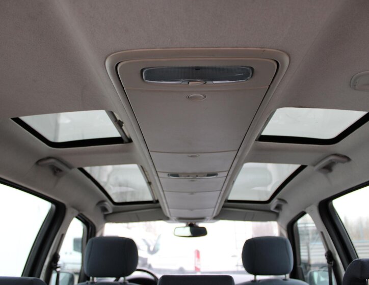 Ford Galaxy Kombi 1,8 l 92 kw