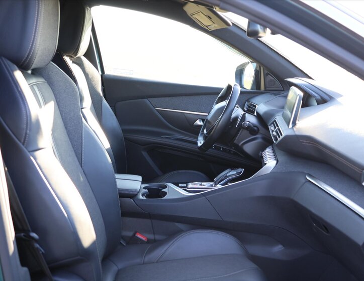 Peugeot 5008 14