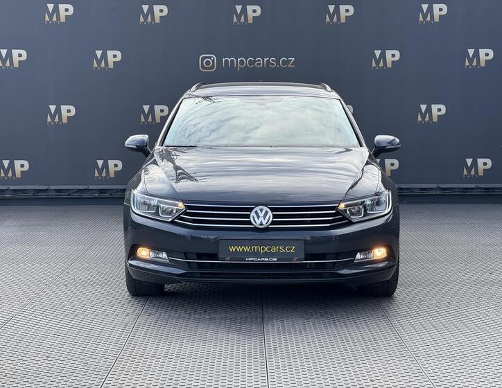 Volkswagen Passat 2