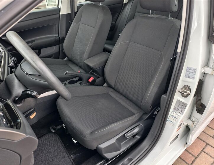 Volkswagen Polo Hatchback 999,0 70 kw