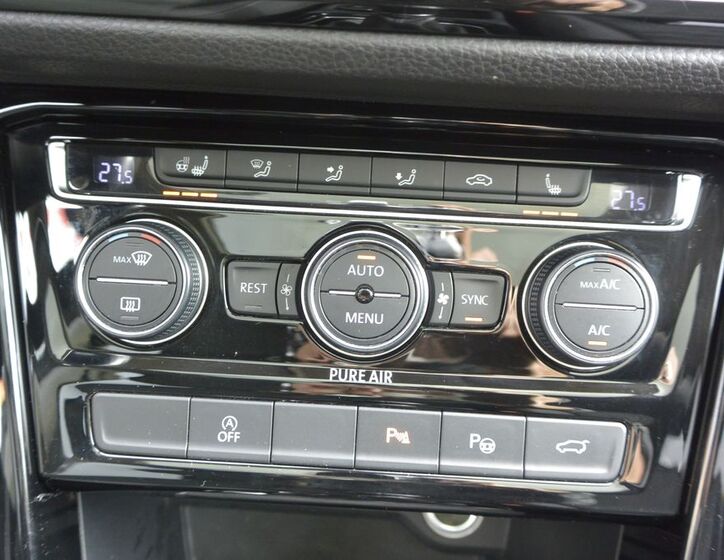 Volkswagen Touran 28