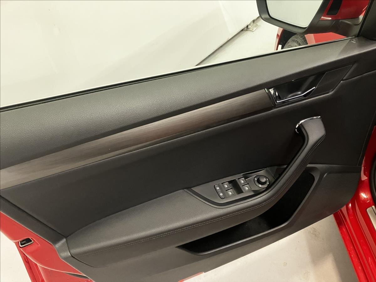 Škoda Superb Kombi 2,0 l 147 kw