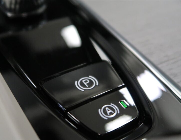 Volvo S60 Sedan / Limuzína 2,0 l 184 kw