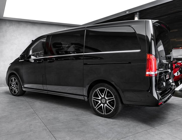 Mercedes-Benz Třídy V 7