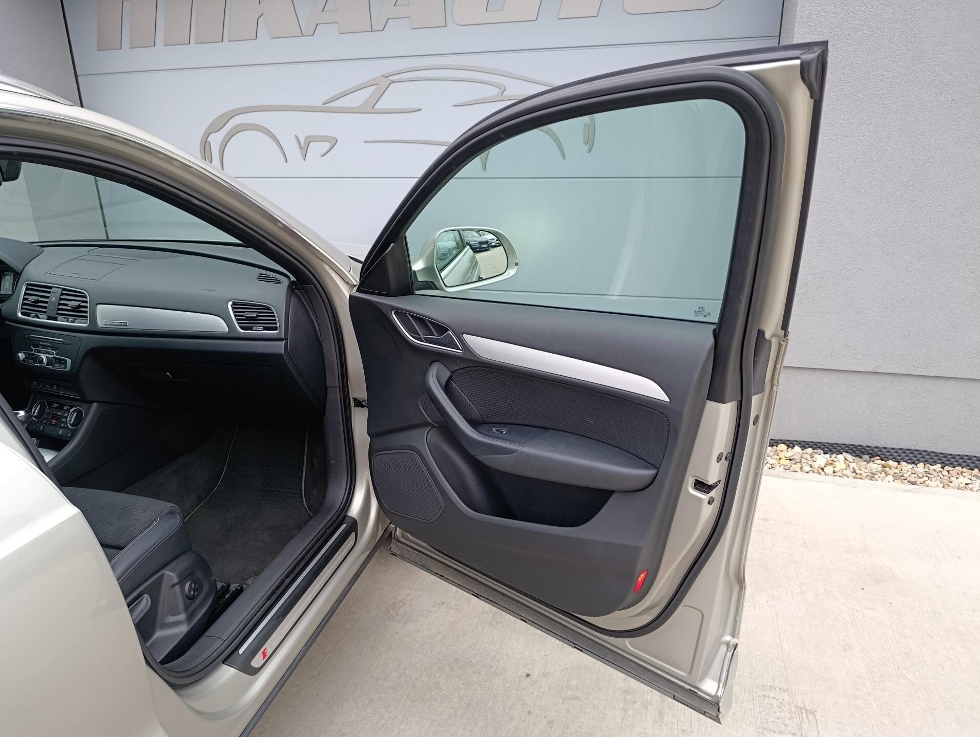 Audi Q3 SUV / Terénní 2,0 l 110 kw