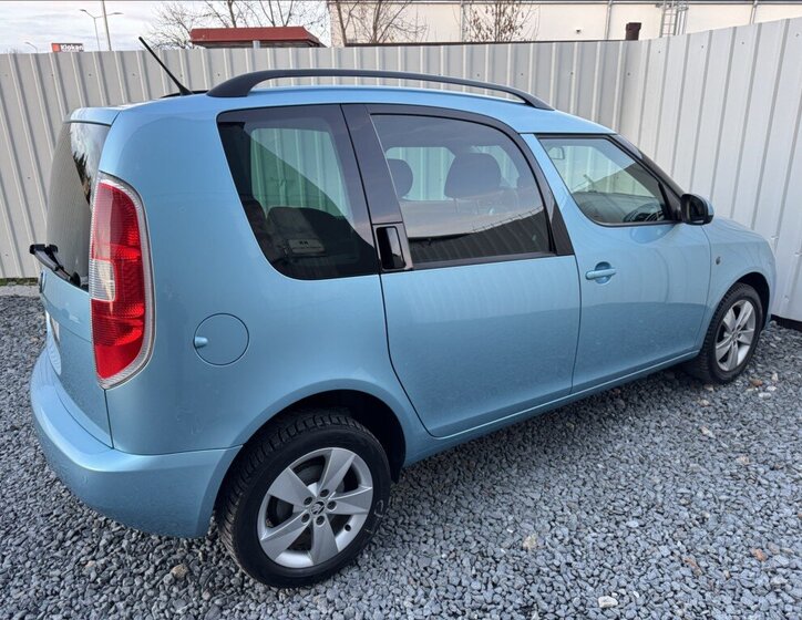 Škoda Roomster 13