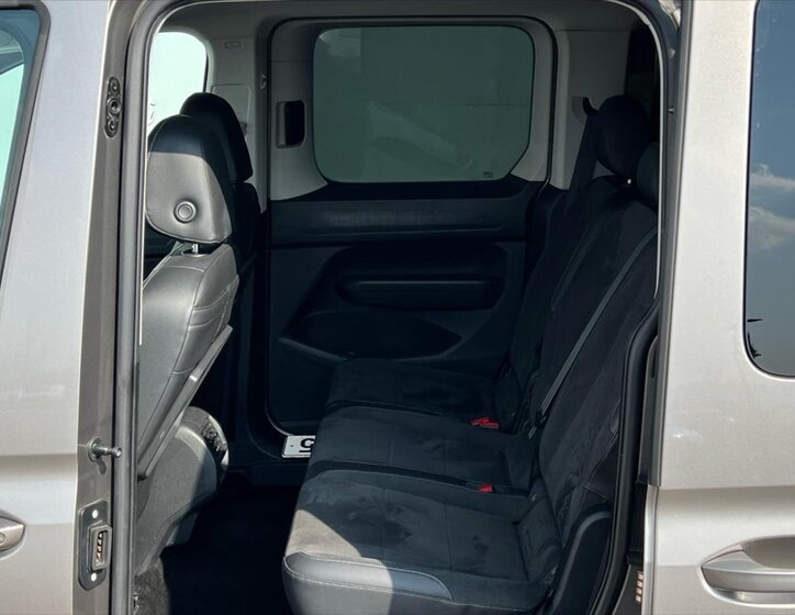 Volkswagen Caddy Kombi 1,5 l 84 kw