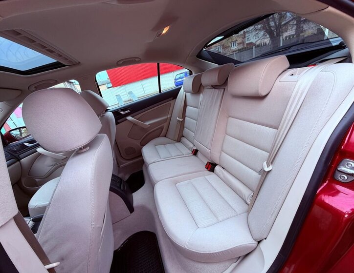 Škoda Octavia Liftback 2,0 l 103 kw