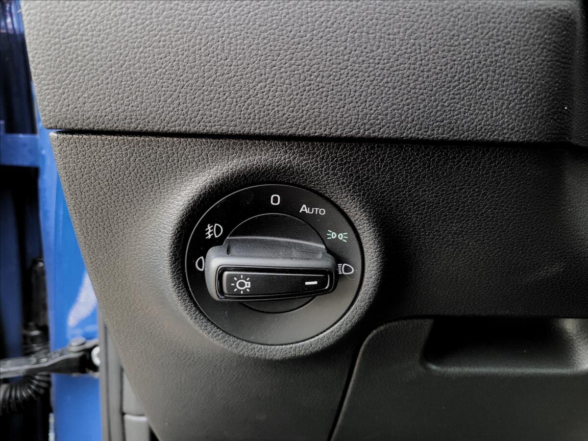 Škoda Karoq SUV / Terénní 1,6 l 85 kw