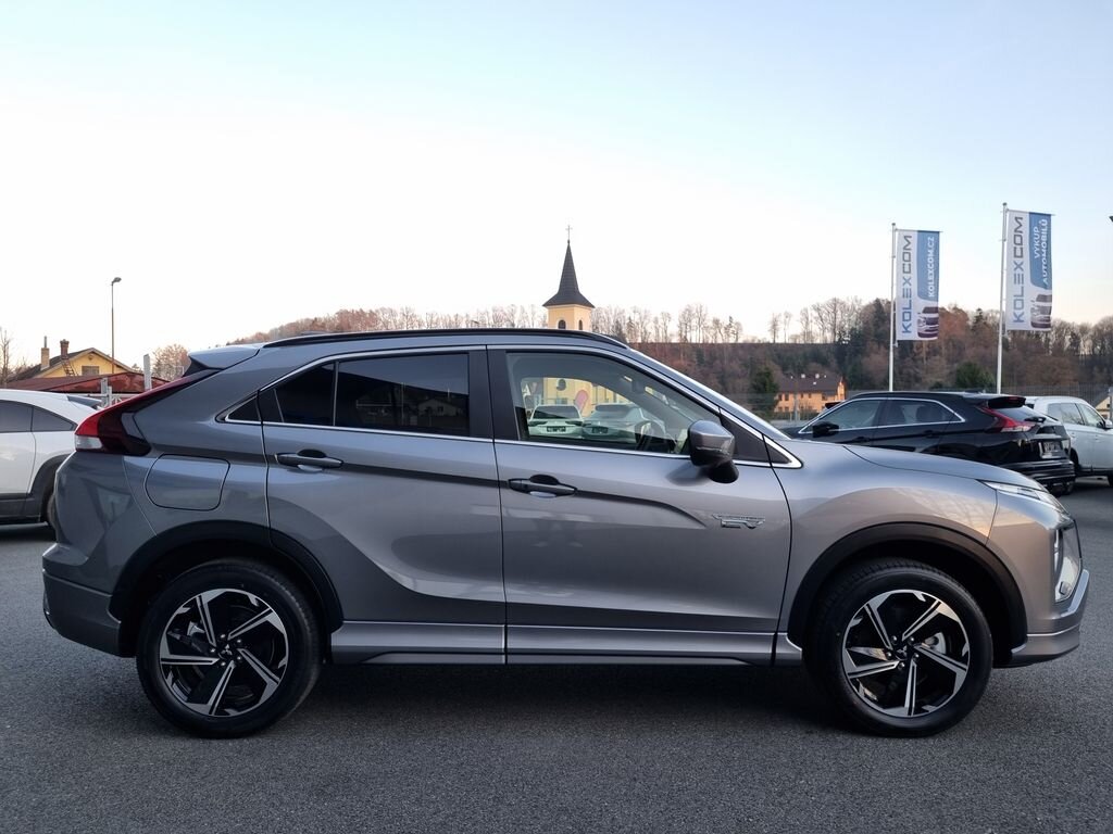 Mitsubishi Ostatní SUV / Terénní 2,4 l 138 kw