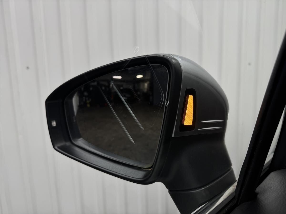 Volkswagen Tiguan Allspace SUV / Terénní 2,0 l 140 kw