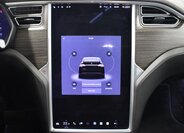 Tesla Model X 28