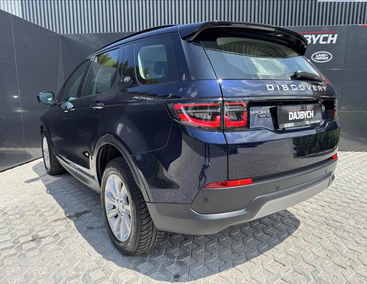 Land Rover Discovery Sport 6